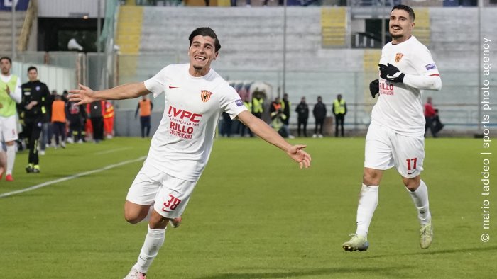 benevento le speranze per talia l ansia per berra