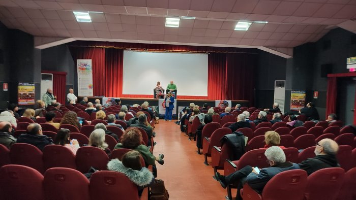 salerno la sinistra alternativa si riunisce una citta migliore e possibile