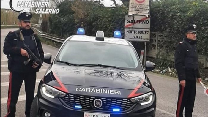 pontecagnano faiano ruba in una casa e in un negozio preso dai carabinieri