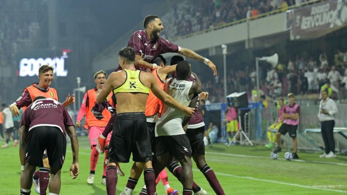salernitana cremonese fischia fourneau un precedente positivo in stagione
