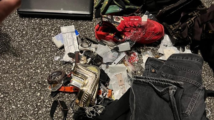 furti di rifiuti a salerno il plauso del comune alle forze dell ordine