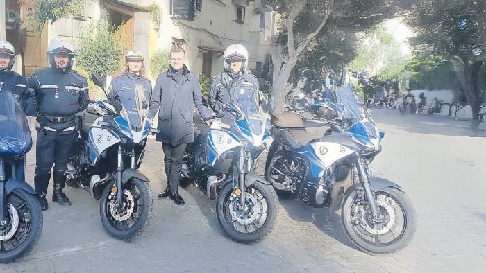 sorrento nuovi mezzi per la polizia municipale