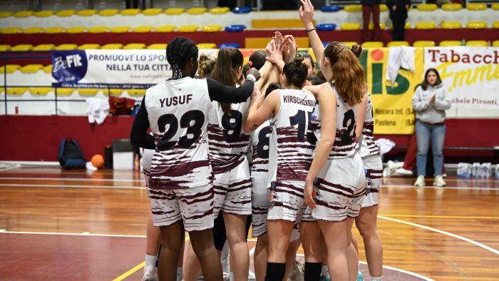basket a2 salerno ponteggi 92 di scena a san giovanni valdarno
