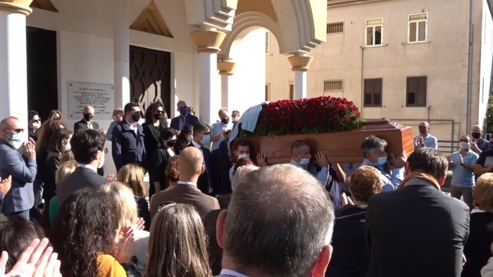 batterio killer la famiglia amabile chiediamo giustizia