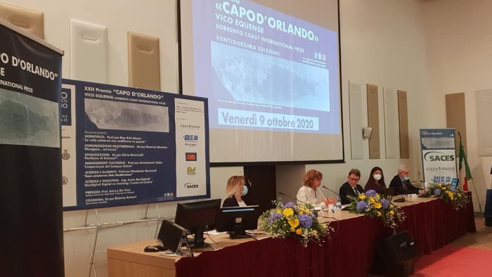 un omaggio alle donne impegnate nella scienza