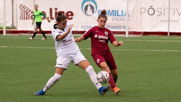 pomigliano in testa al campionato di b femminile