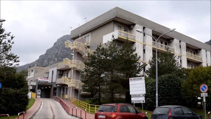 ipotesi landolfi covid hospital i sindaci non ci stanno