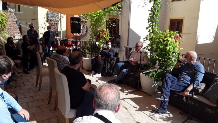 eboli puliamo il mondo per riqualificare il centro storico