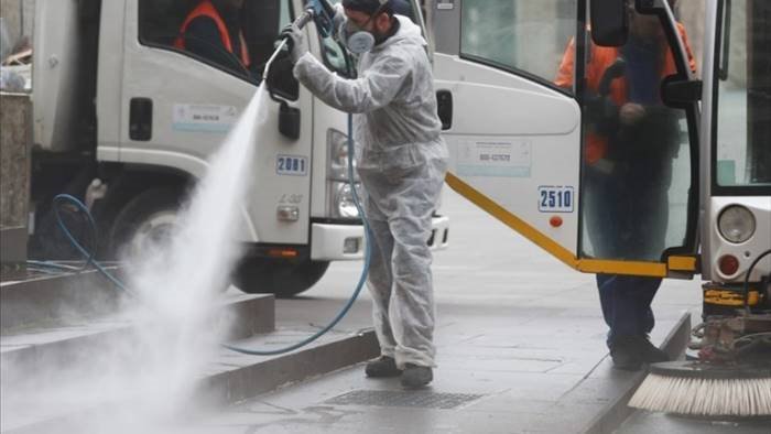 al via la sanificazione di strade e piazze a castellabate