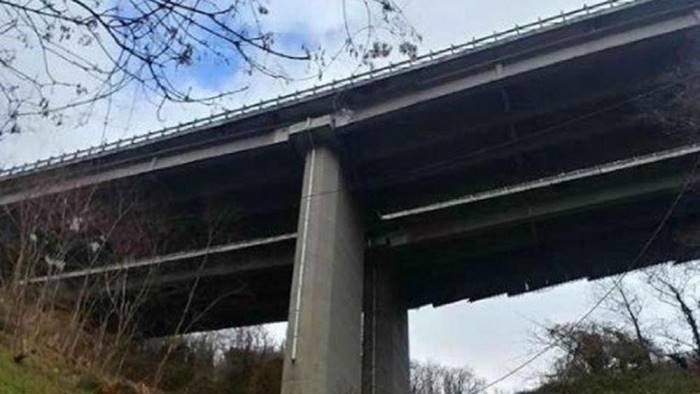 prove di carico sul viadotto chiusa la strada del mingardo