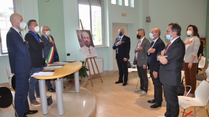 una sala formazione intitolata ad angelo mario biscardi