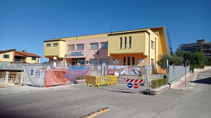 mirabella positivi 8 bimbi delle scuole elementari