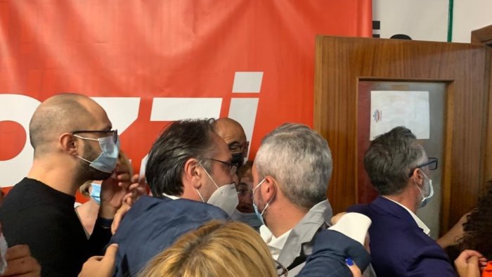 nicola pirozzi e sindaco di giugliano