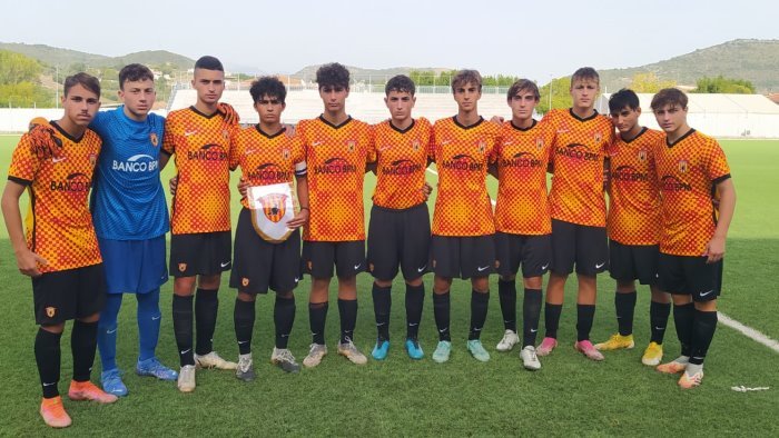 under 16 e 15 il benevento sfida il cosenza all avellola