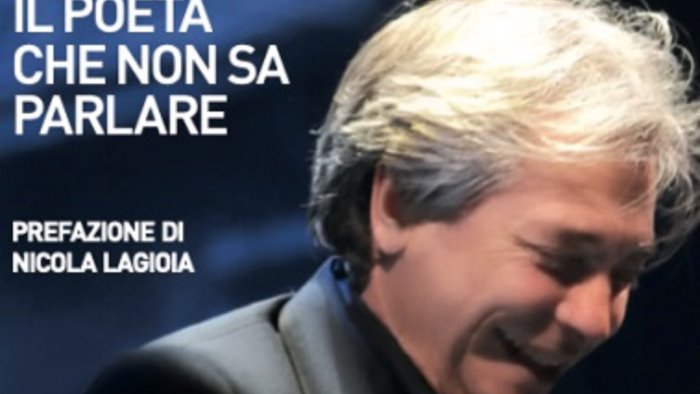 nino d angelo in cattedra al suor orsola benincasa di napoli