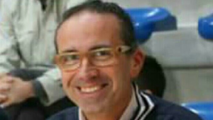 il basket irpino celebra graziano 40 anni di carriera al servizio dei giovani