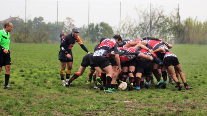 l ovale non rotola piu si fermano i dragoni sanniti