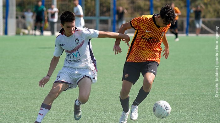 benevento l under 17 sfida il lecce in trasferta
