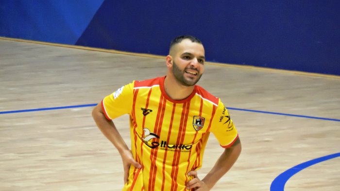 calcio a 5 serie a2 benevento sconfitto dalla fortitudo pomezia nel big match