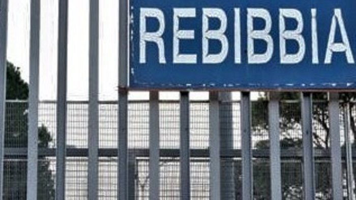 esponente apicale del clan graziano si costituisce nel carcere di rebibbia