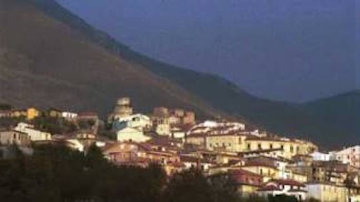 capriati a volturno il nuovo sindaco e rocco marcaccio