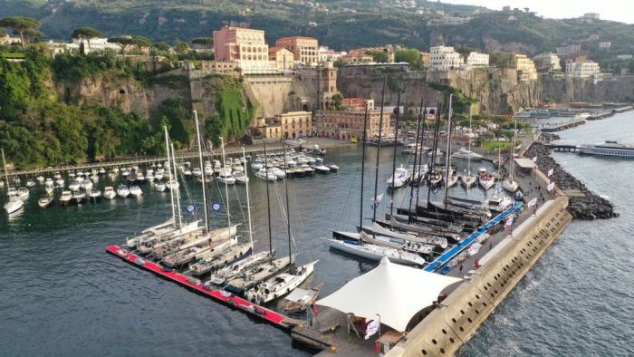 sorrento si candida a sede del campionato europeo maxi yacht di maggio 2023