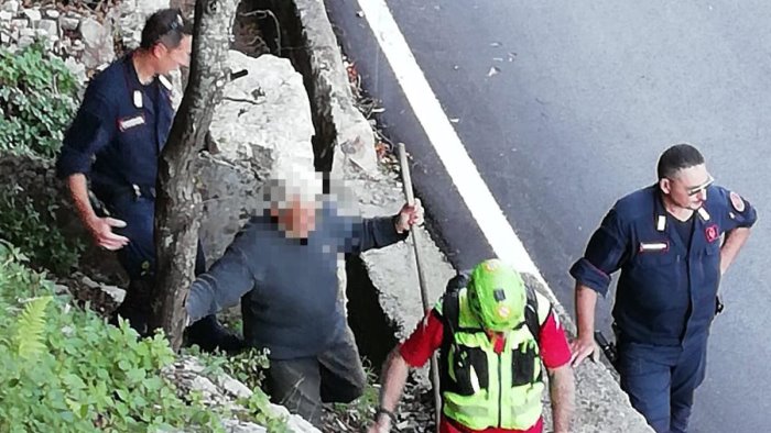 perde l orientamento e non riesce a tornare a valle soccorso 76enne a ravello