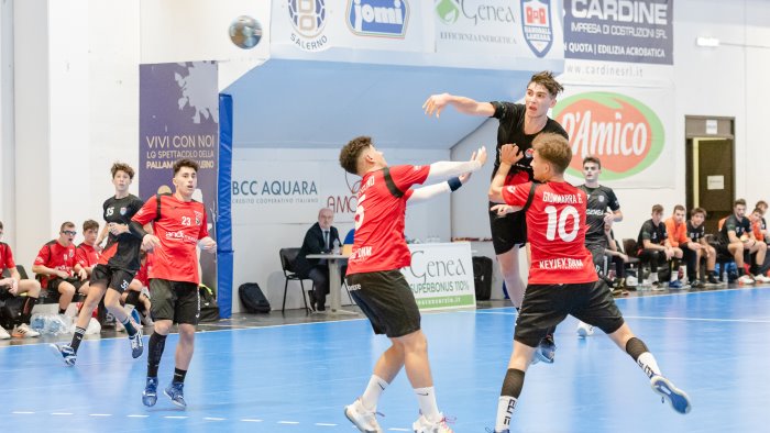 pallamano a2 genea lanzara pronta all esordi contro il mascalucia