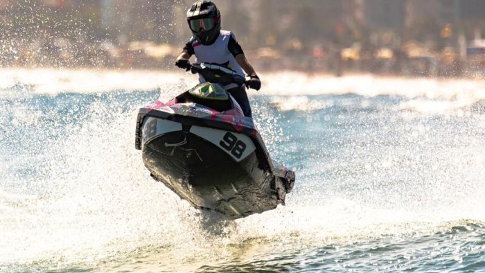 acquabike a napoli la quarta tappa del campionato italiano