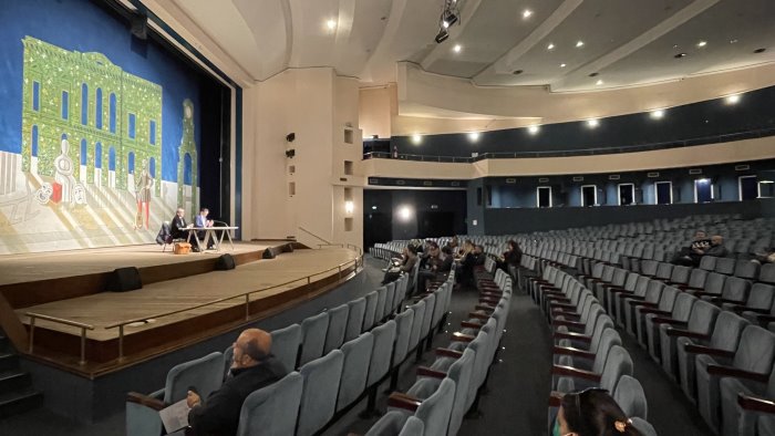 avellino teatro gesualdo ecco gli artisti della nuova stagione