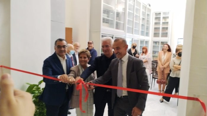 salerno riscopre la biblioteca del convitto l omaggio a nino buccellato