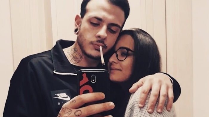 oggi a battipaglia l addio ai fidanzatini marika e pierpaolo