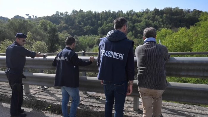 scomparsa manzo svuotati i pozzi a prata poche speranze tra i familiari