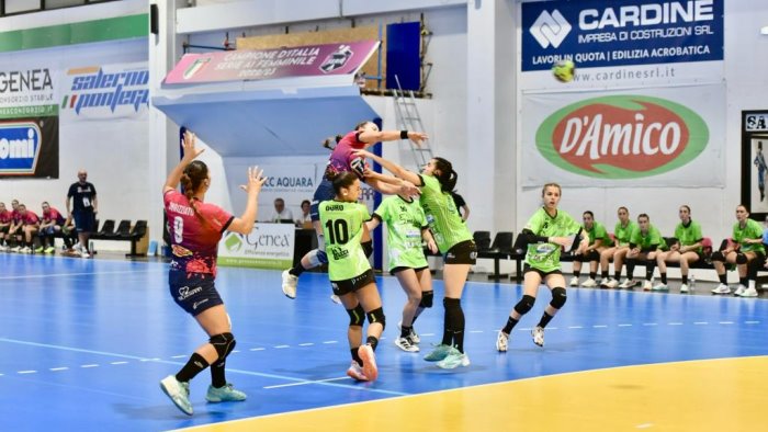 pallamano a1 la jomi salerno domina il lions sassari
