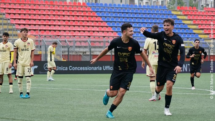 serie c sorrento benevento 0 3 strega super al viviani rivivi la diretta