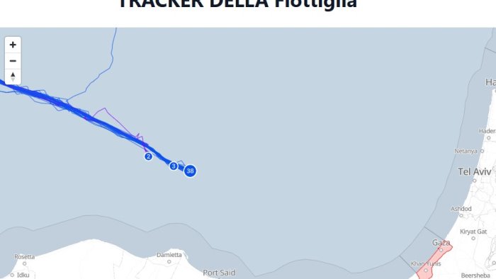 flottiglia per gaza prime manovre di disturbo della marina israeliana