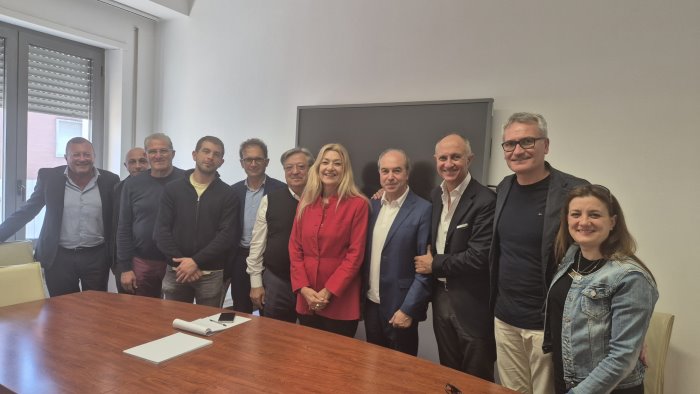 comunita montana del fortore una delegazione incontra direttore asl