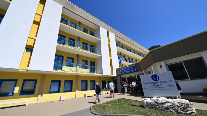 giornata mondiale dell osteoporosi moc e visite gratuite al landolfi di solofra