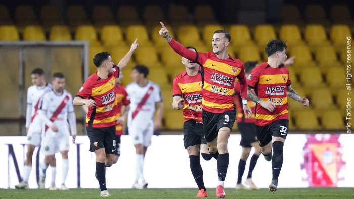 benevento bilancio favorevole nella breve storia delle sfide con l altamura