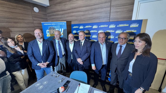 campania zinzi notizia di oggi e che il centrodestra vincera