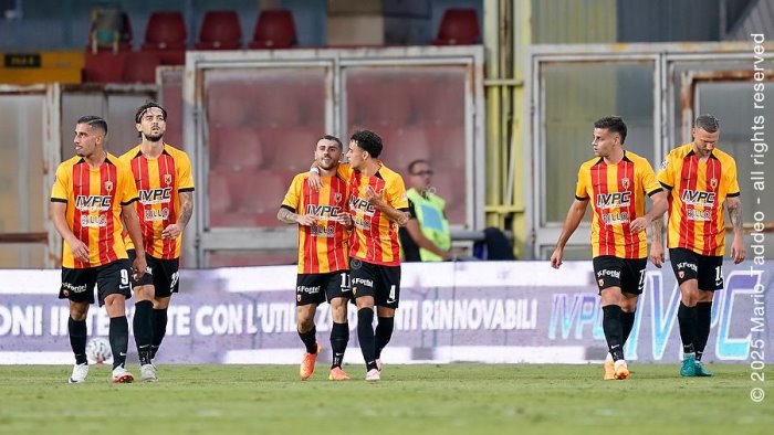 lamesta si schermisce io il migliore merito della squadra