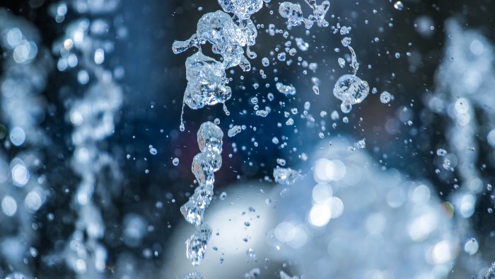 acqua pubblica il gruppo territoriale montesarchio scrive a fico