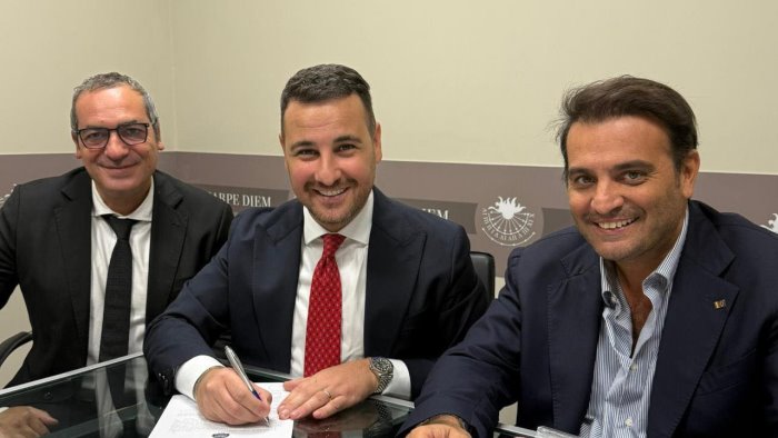 regionali scala firma la candidatura con fratelli d italia