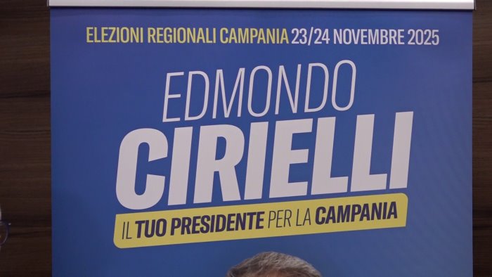 regionali campania 2025 cirielli sfida il centrosinistra e punta sulla sanita