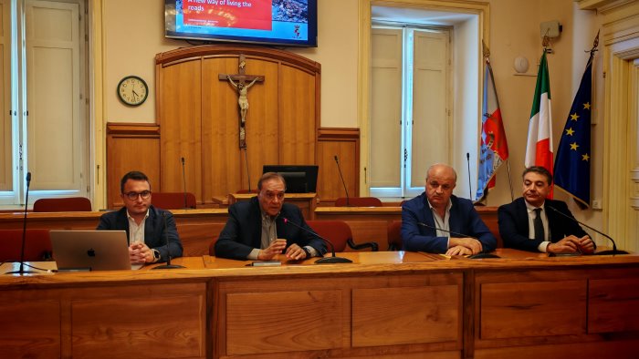 presentata easyvia tecnologia per il monitoraggio delle condizioni stradali