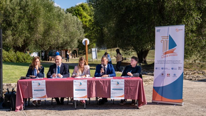 a velia spiegata via al piano che coinvolge i giovani per promuovere il parco