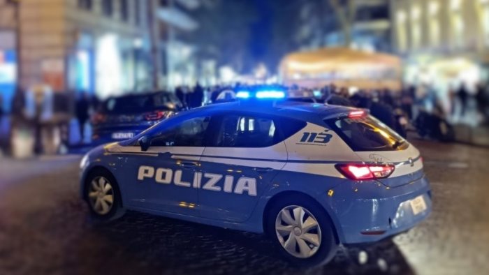 vomero tre rapine consumate e una tentata fermato un minore