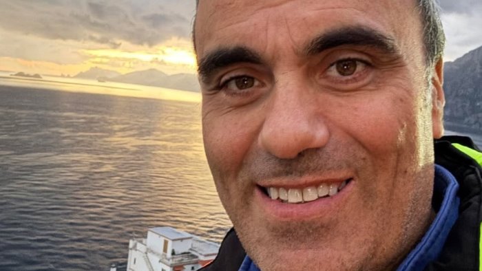 aiello del sabato muore imprenditore 55enne addio felice proteggici da lassu