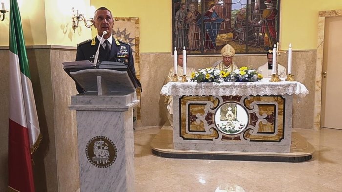 finanza napoli emozione per la consacrazione della cappella alla zanzur