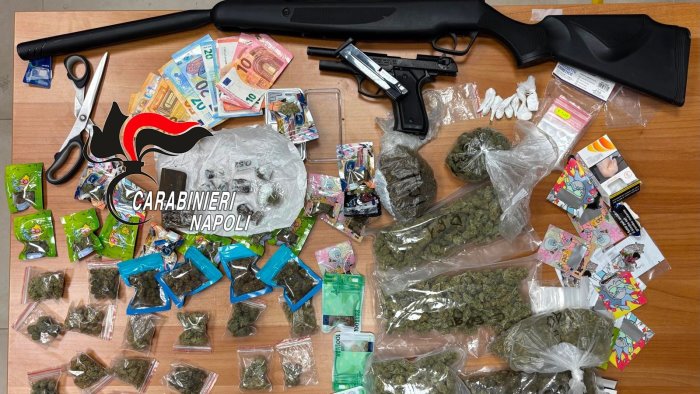 droga nelle campagne di agnano pusher incensurato arrestato dai carabinieri